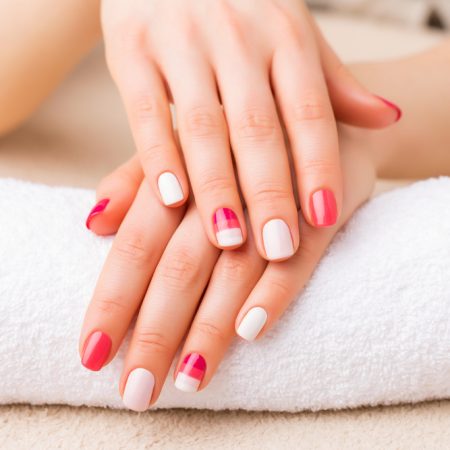 The Best Way to Remove Gel Nail Polish at Home