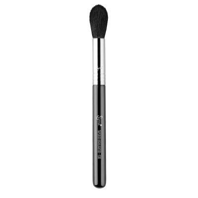 Sigma Beauty F35 Tapered Highlighter Brush