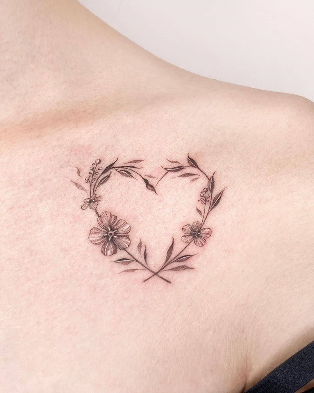 50 Flower Tattoo Ideas - Inspiration For Your Next Tattoo