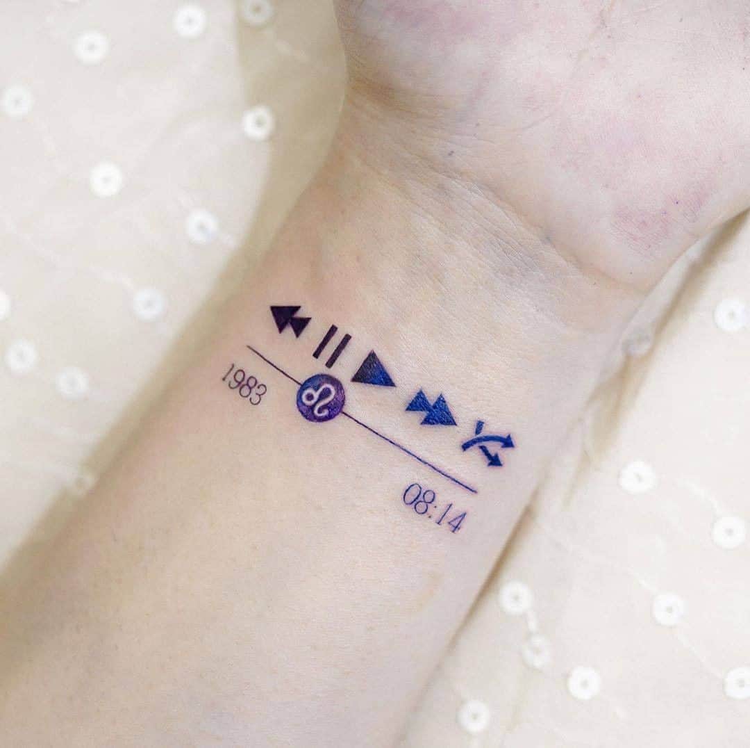 50 Small Wrist Tattoo Ideas Get Inspiration For Your Next Tattoo