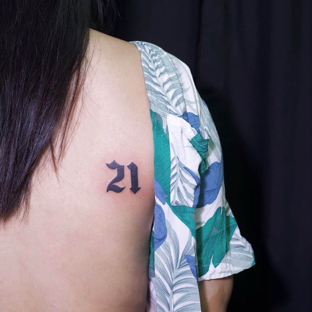 50 Small Tattoo Ideas for Women With Meaning - Beauty Mag