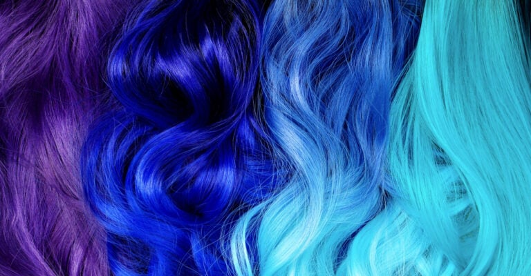 live colour blue hair dye