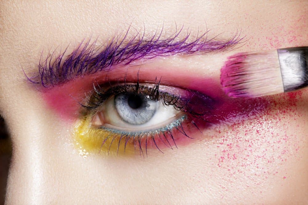 split-complementary eye makeup