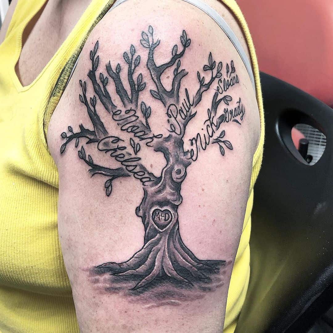 50 Family Tree Tattoo Design Ideas To Show Off Your Roots