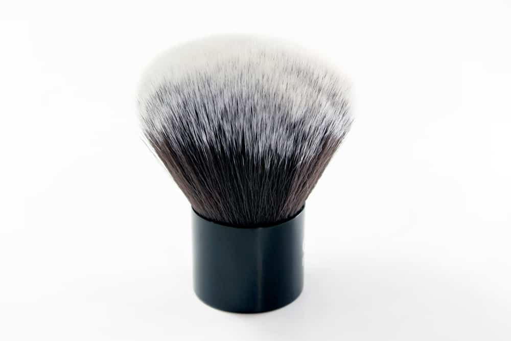 kabuki brush