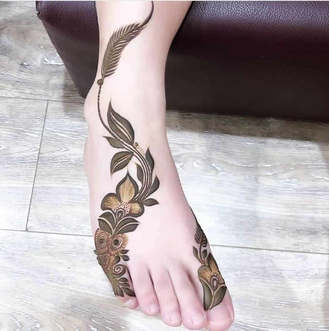 50+ Henna Tattoo Concepts - Lovely Inspirations | Feather and Foliage Foot Henna Tattoo