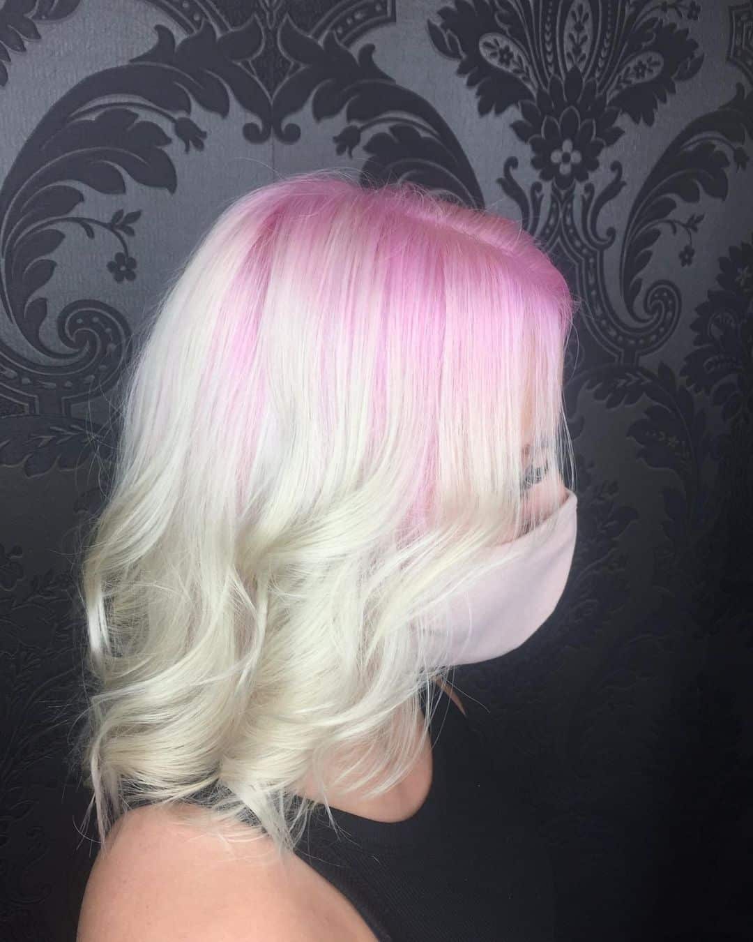 40. Iced Pink Shadow Roots With Platinum Blonde Hair.