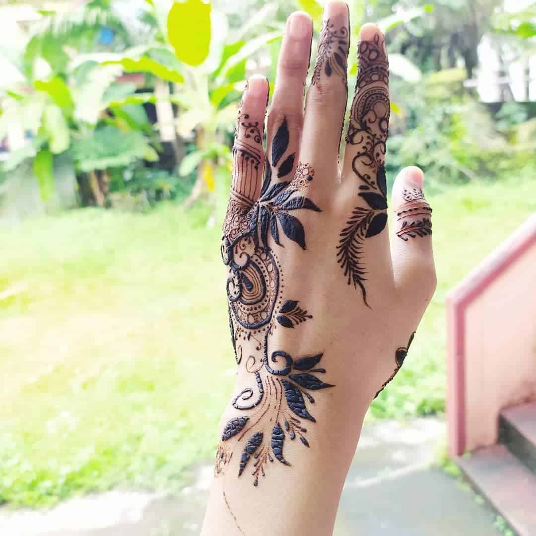 30k Henna Tattoo Pictures  Download Free Images on Unsplash