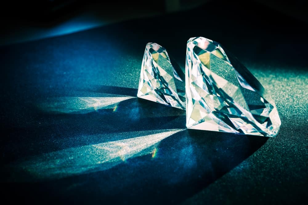 two half-lit diamonds