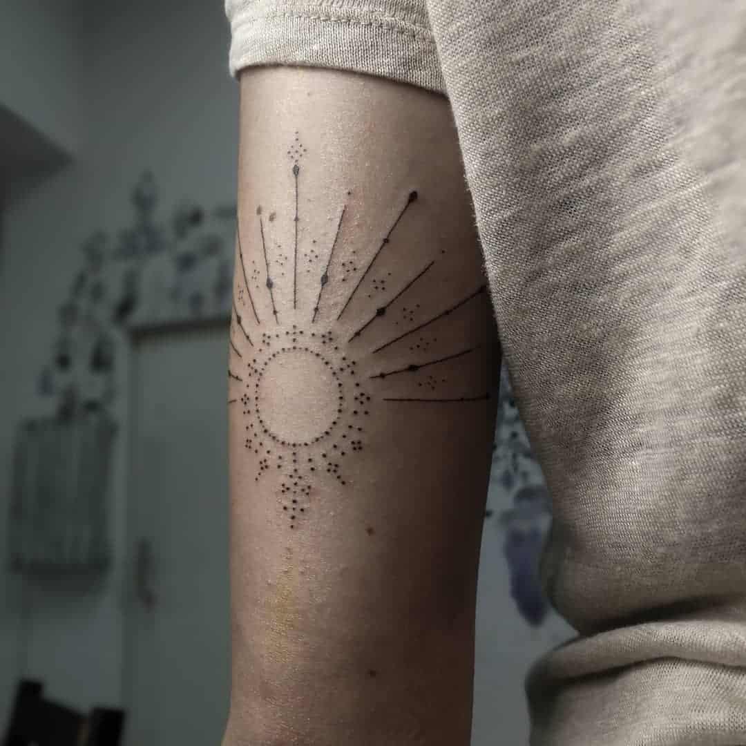50+ Stick and Poke Tattoo Design Concepts | Abstract Sun