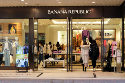 10 Stores Like Banana Republic for Professional Style