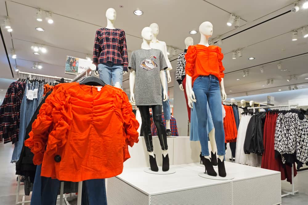 H&M store mannequins fashion