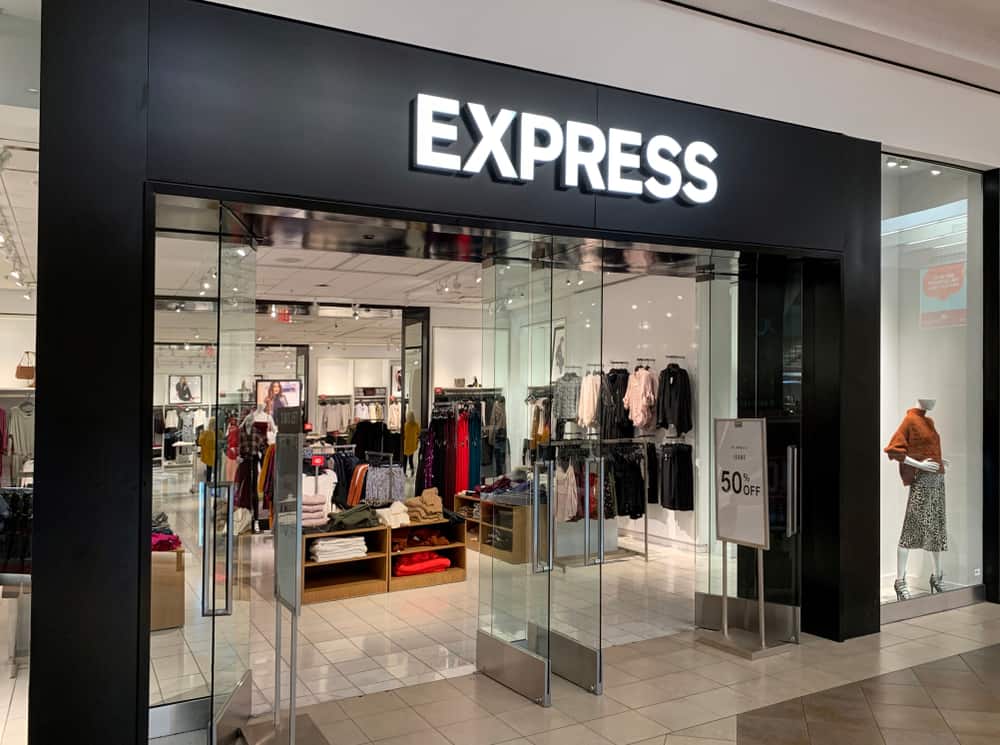 express store in mall