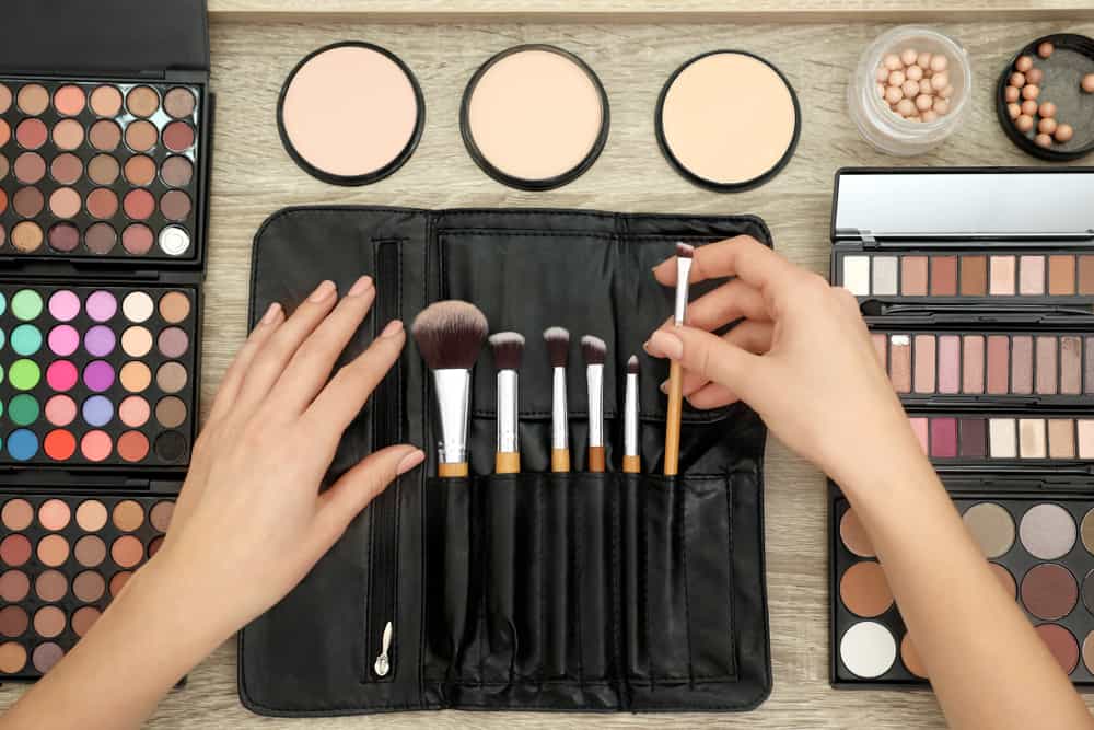 makeup brushes in organizer