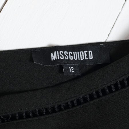 10 Fashionable, Trendsetting Stores Like Missguided